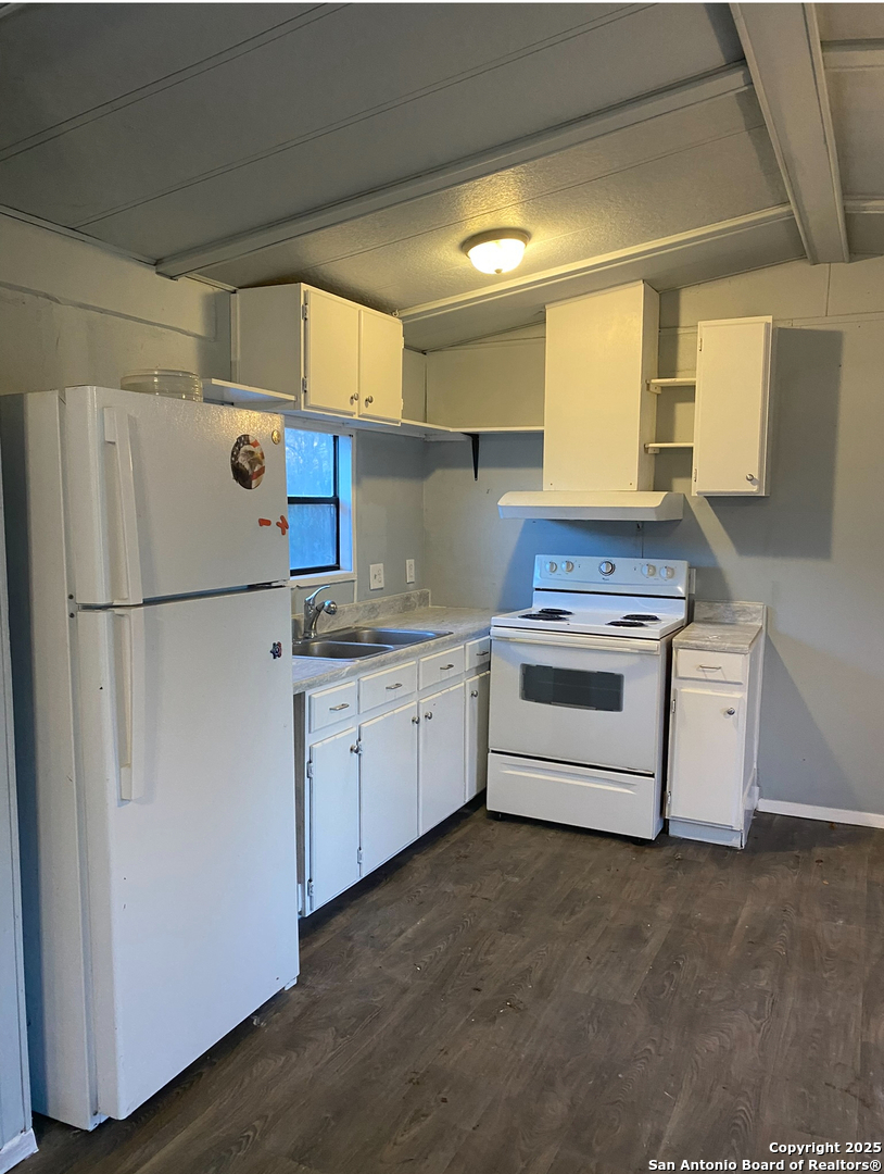 1311 W Hein Road San Antonio TX 78220