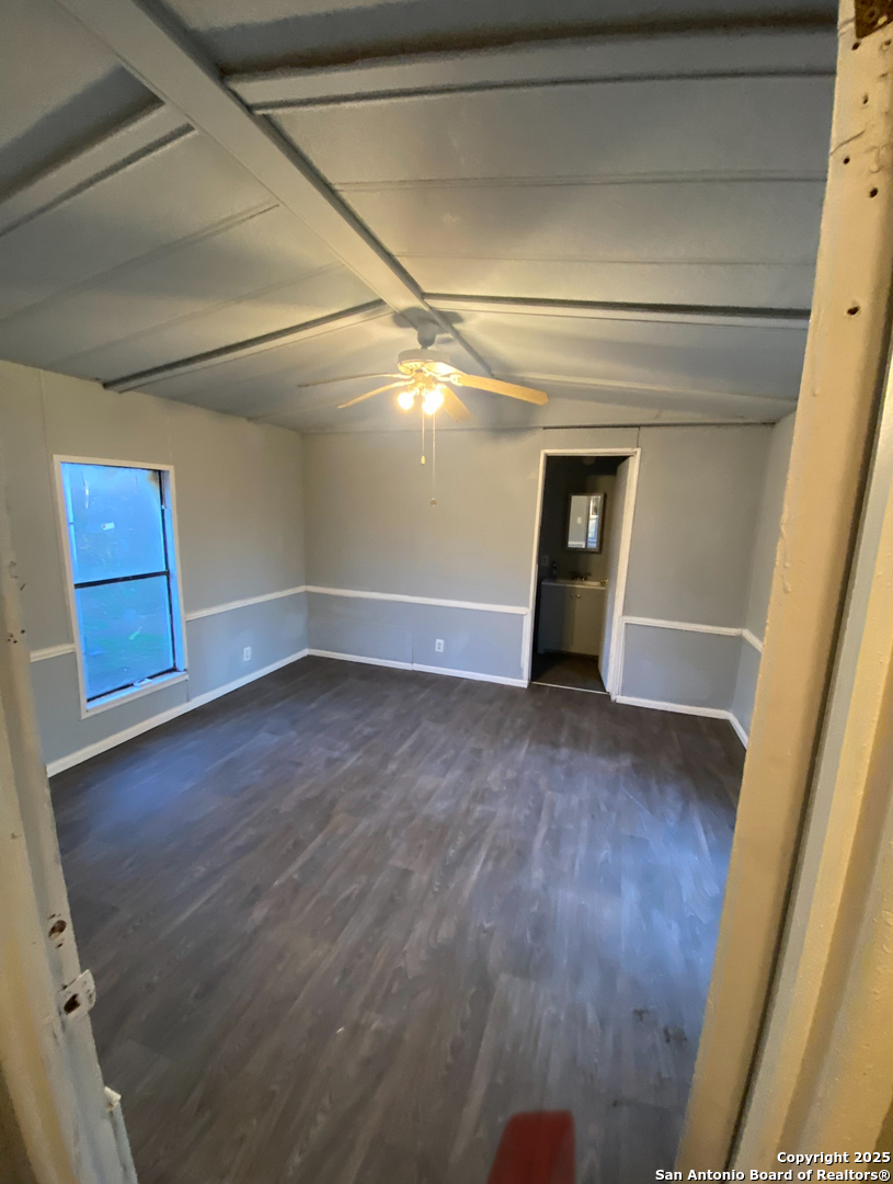 1311 W Hein Road San Antonio TX 78220