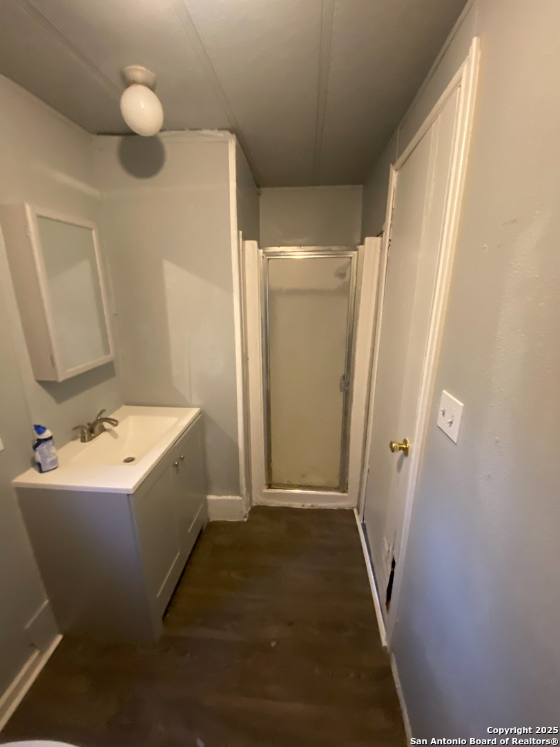 1311 W Hein Road San Antonio TX 78220