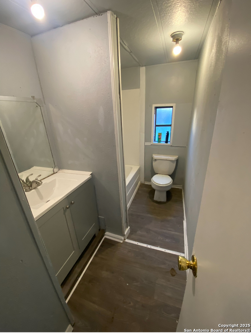 1311 W Hein Road San Antonio TX 78220
