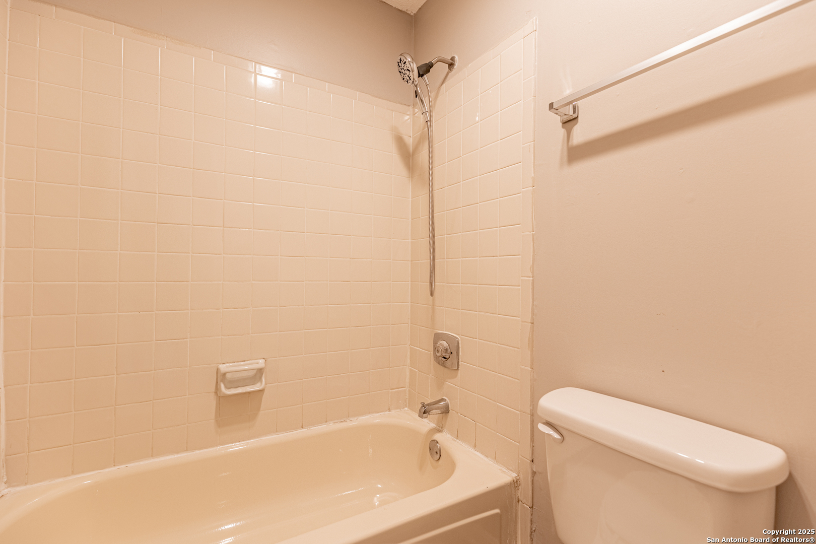 6307 Windsor Castle San Antonio TX 78218