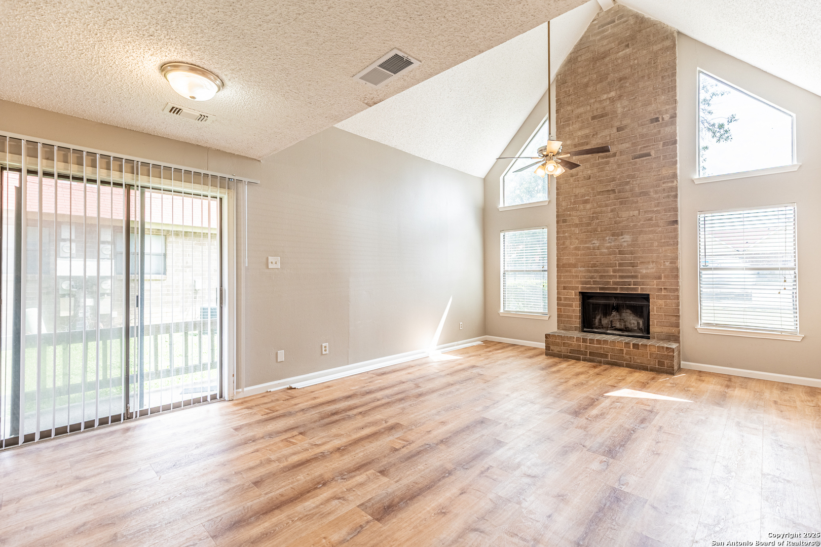 6307 Windsor Castle San Antonio TX 78218