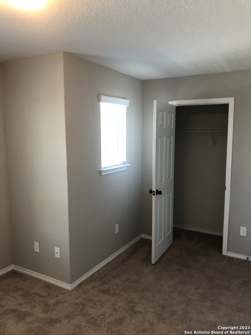 9515 Madison Creek Converse TX 78109