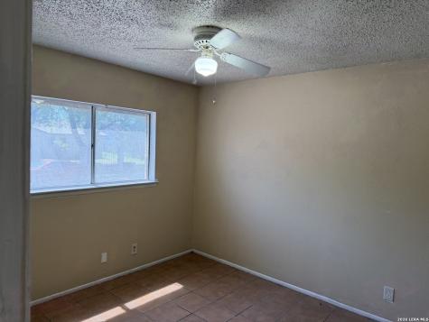 9130 Kings Harbor San Antonio TX 78242
