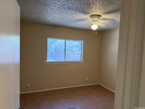 9130 Kings Harbor San Antonio TX 78242