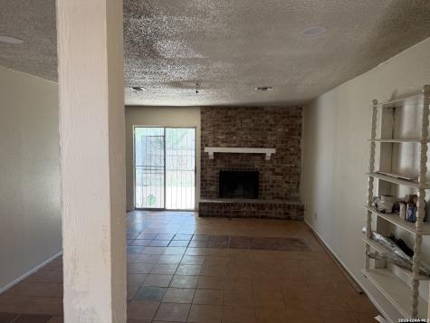 9130 Kings Harbor San Antonio TX 78242