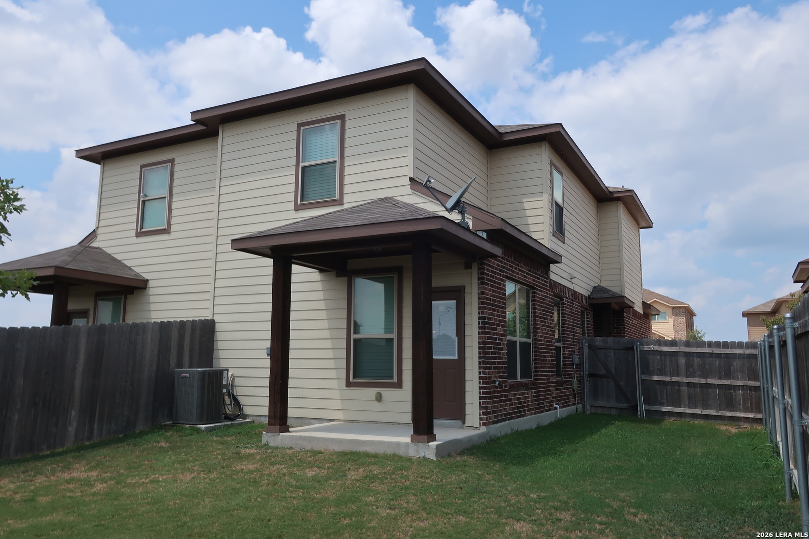 310 Creekside Curve New Braunfels TX 78130