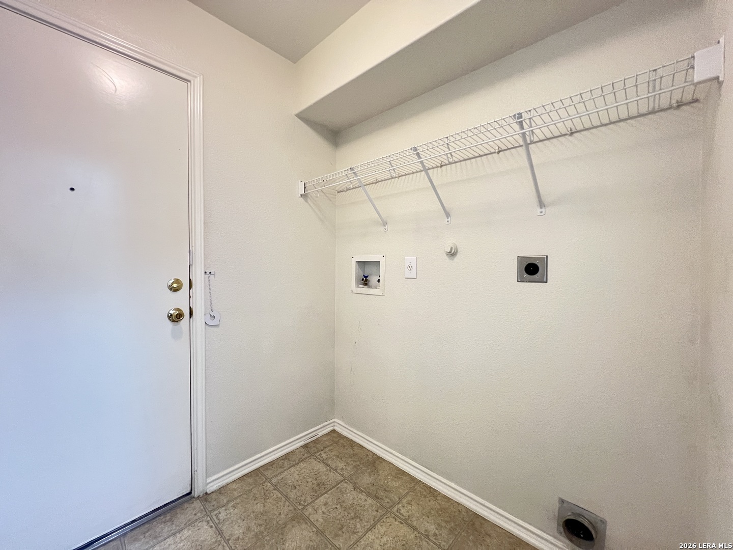 1535 Hawkwolf Creek San Antonio TX 78245