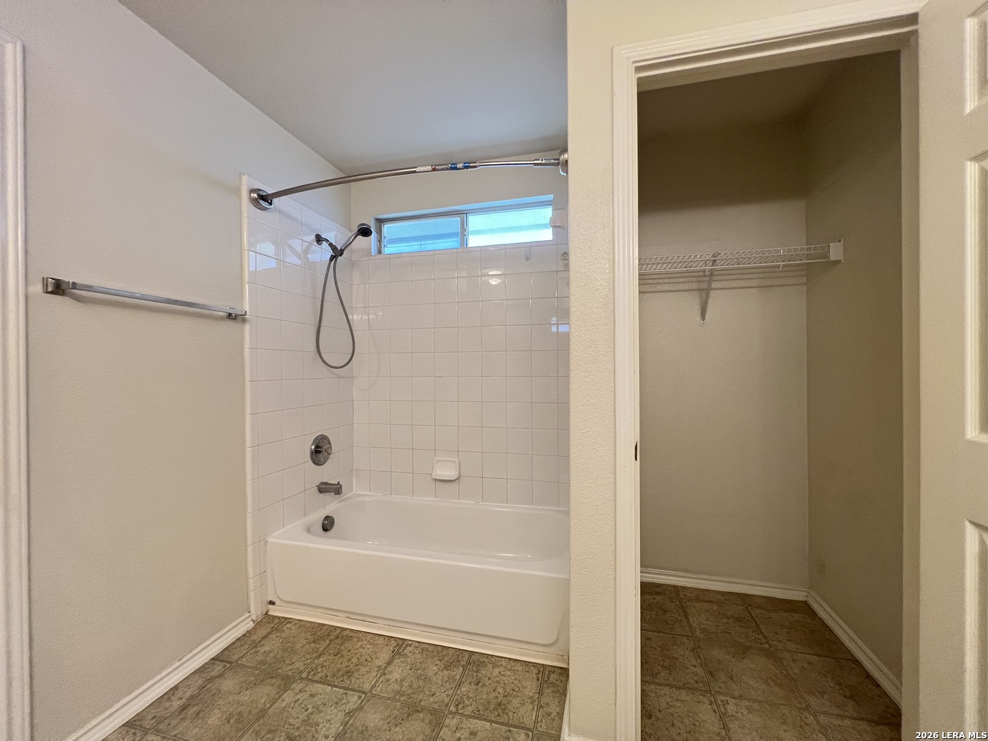 1535 Hawkwolf Creek San Antonio TX 78245
