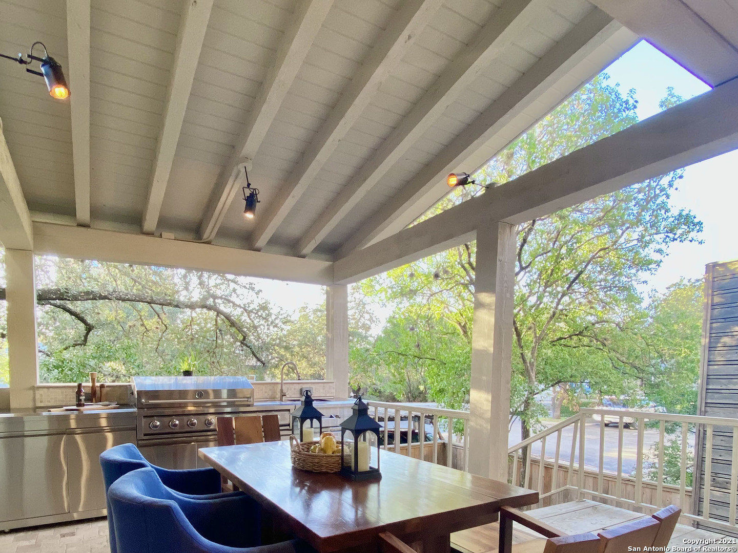 4001 N New Braunfels Avenue San Antonio TX 78209