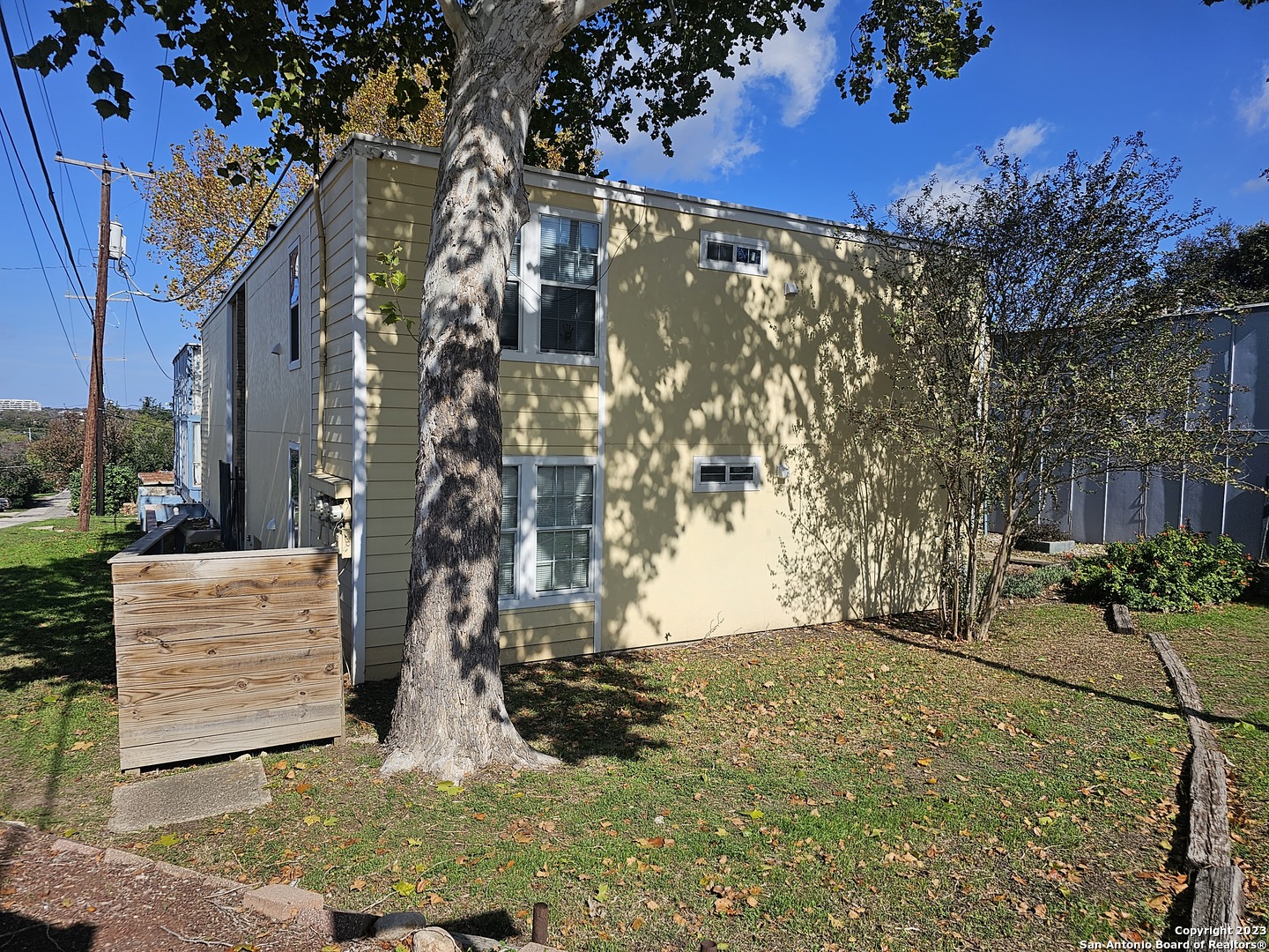1305 E Mulberry Avenue San Antonio TX 78209