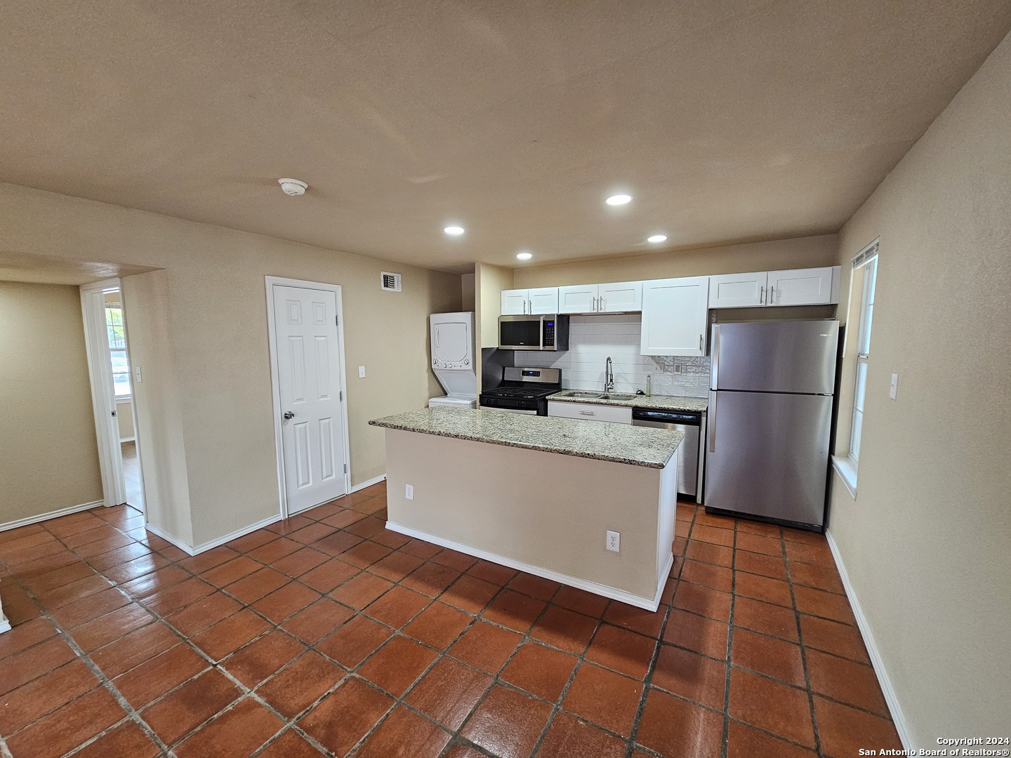 1305 E Mulberry Avenue San Antonio TX 78209