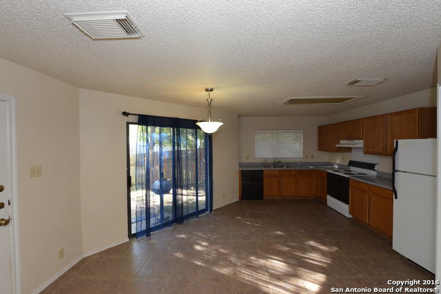 4914 Port Kenton San Antonio TX 78240