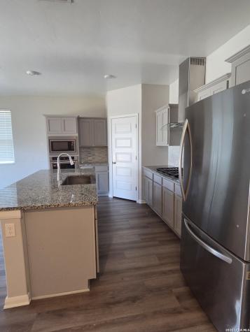 13023 Kathleen Street St.hedwig TX 78152