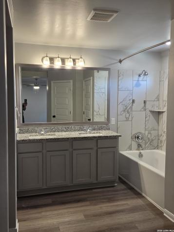 13023 Kathleen Street St.hedwig TX 78152