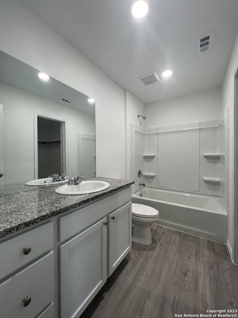 14823 Brandy Bend San Antonio TX 78253