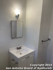 143 Halliday Avenue San Antonio TX 78210