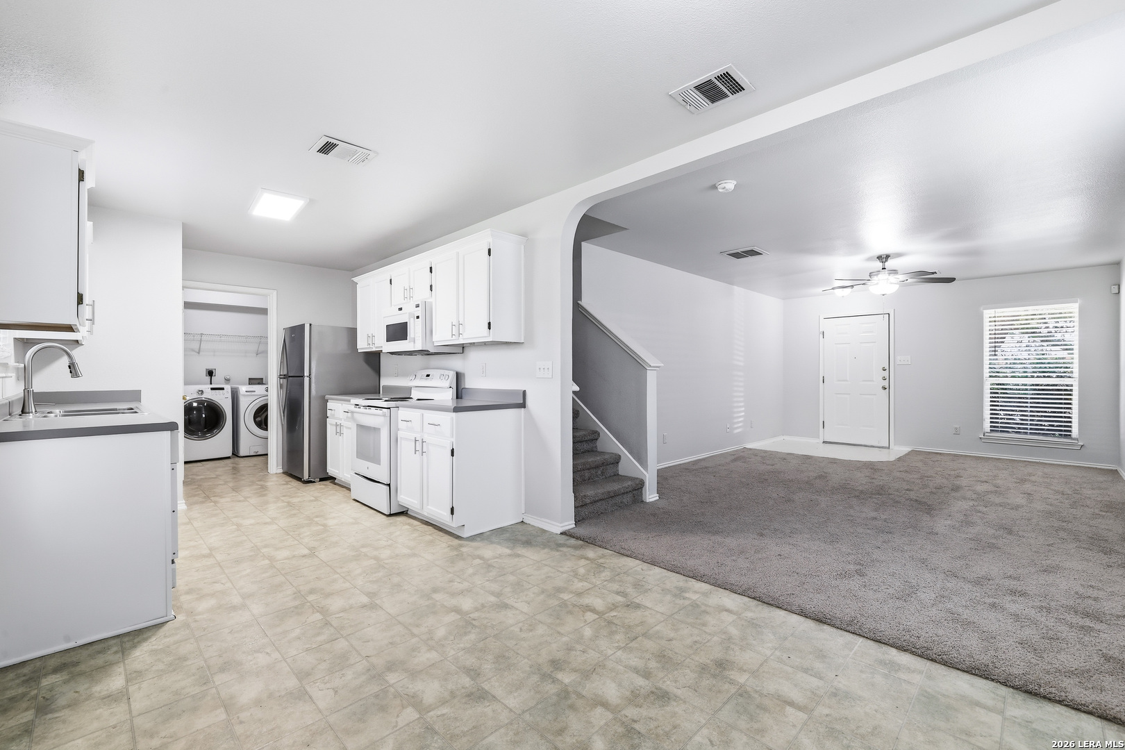 9427 Velvet Spring San Antonio TX 78254