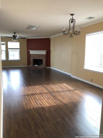 3702 Sumantra Cliff San Antonio TX 78261
