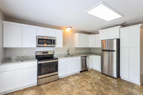 5015 Justin Point San Antonio TX 78251