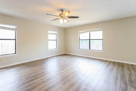 5015 Justin Point San Antonio TX 78251