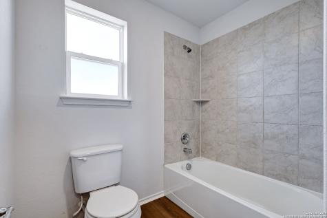 5867 Kendall Pr San Antonio TX 78244