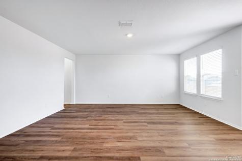5867 Kendall Pr San Antonio TX 78244