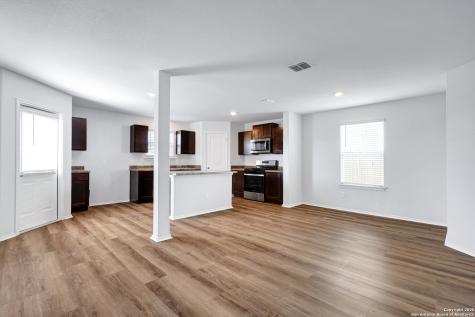 5867 Kendall Pr San Antonio TX 78244
