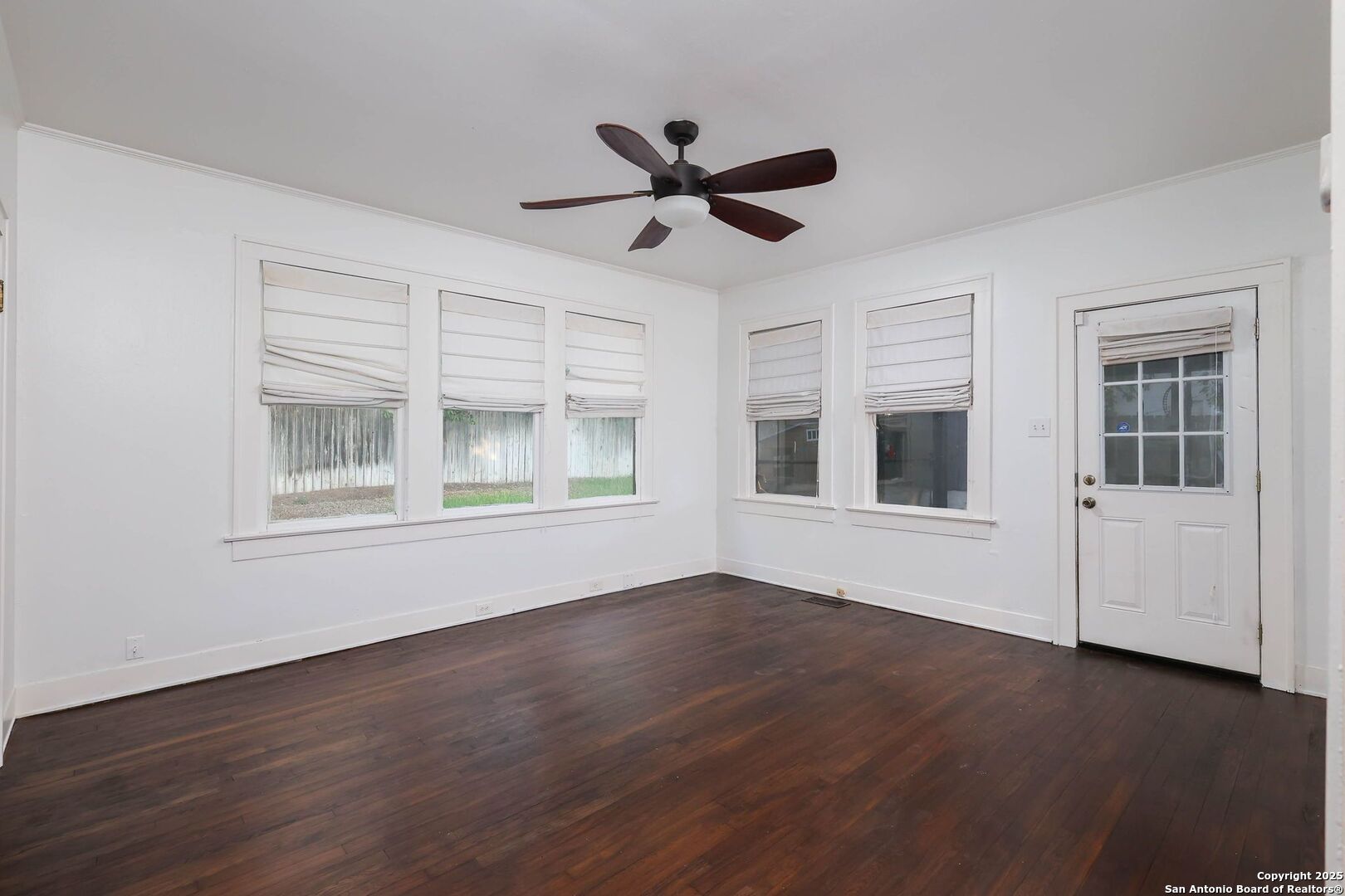 418 W Rosewood Avenue San Antonio TX 78212