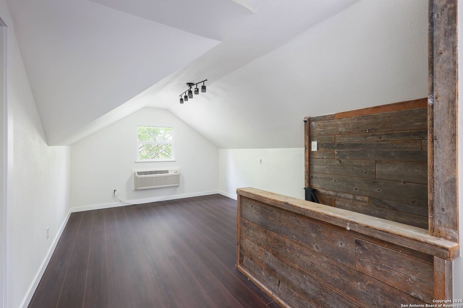 418 W Rosewood Avenue San Antonio TX 78212