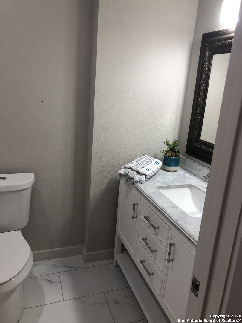 9415 Caen San Antonio TX 78254