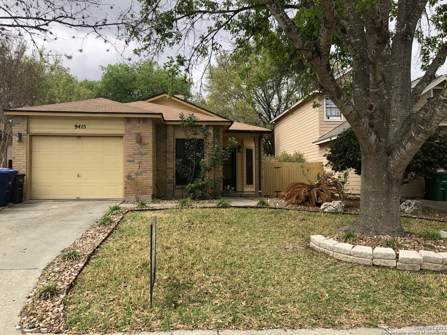 9415 Caen San Antonio TX 78254