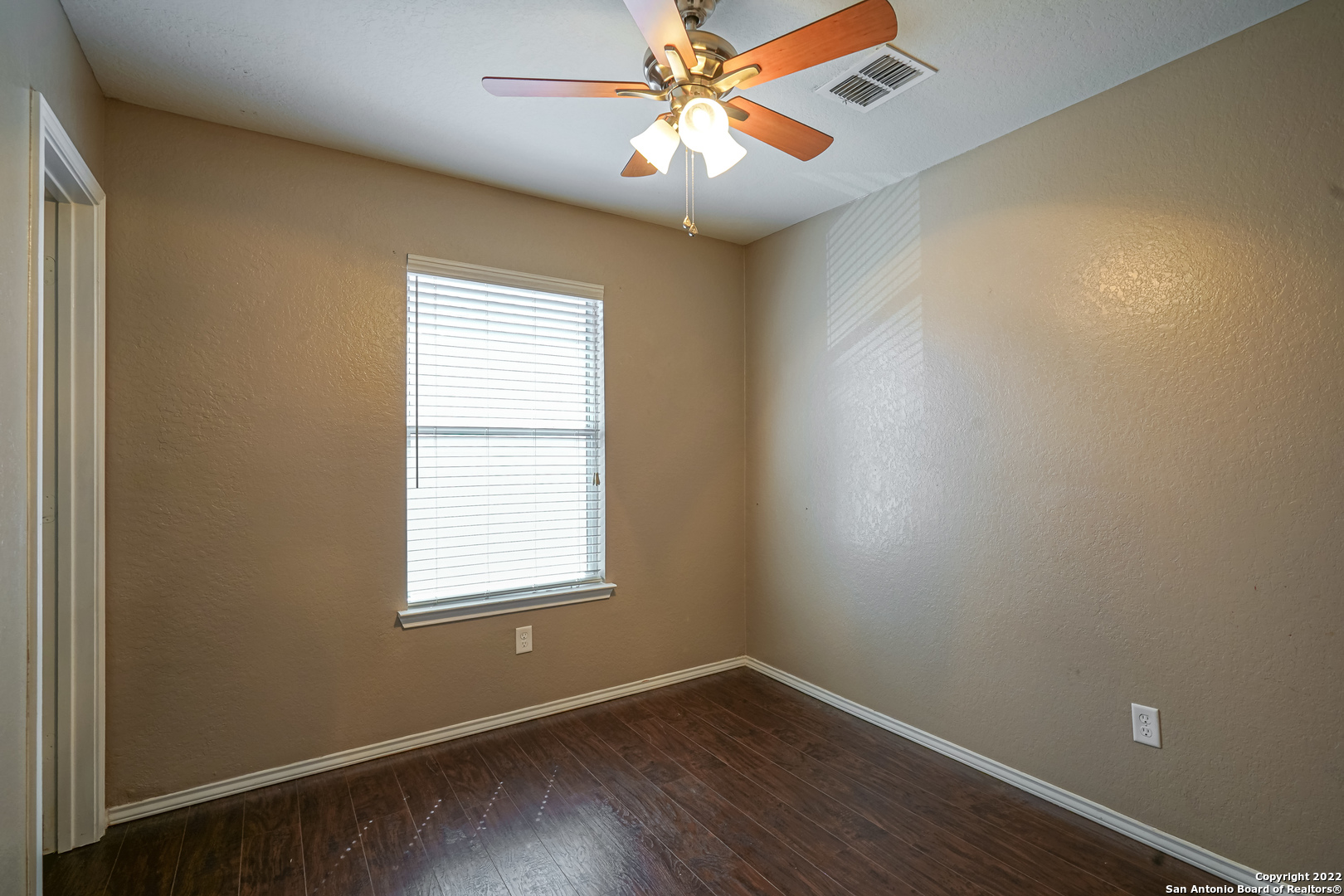 425 Auburn Park Selma TX 78154