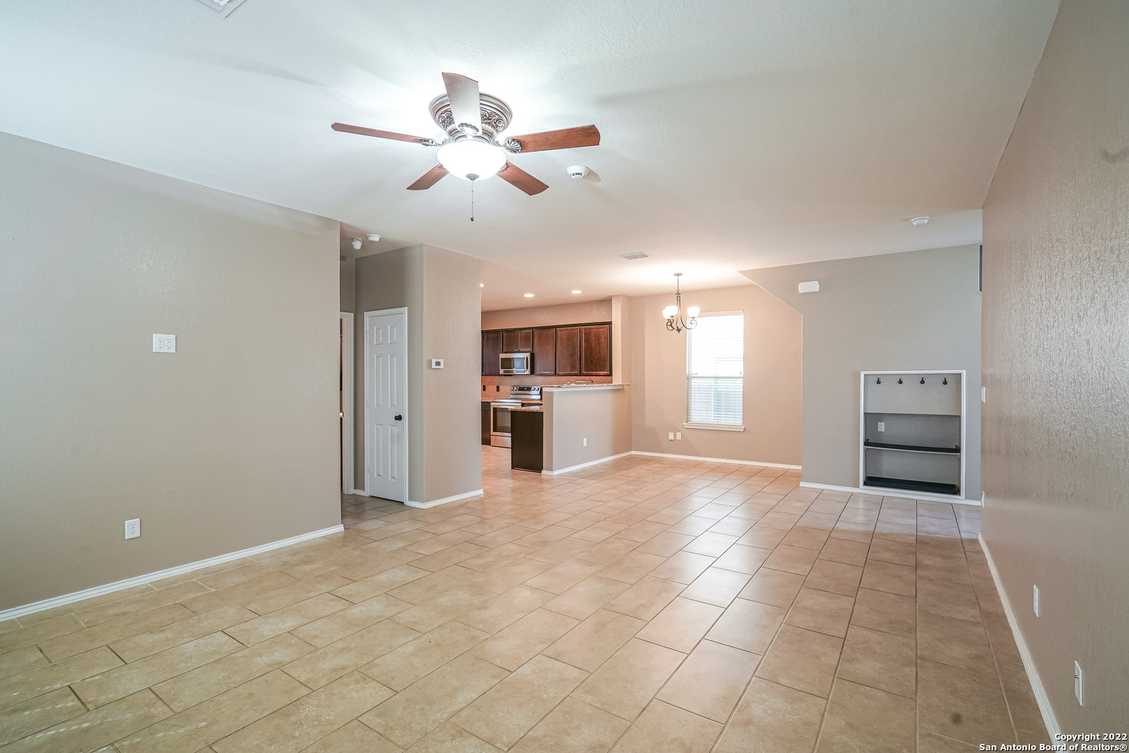 425 Auburn Park Selma TX 78154