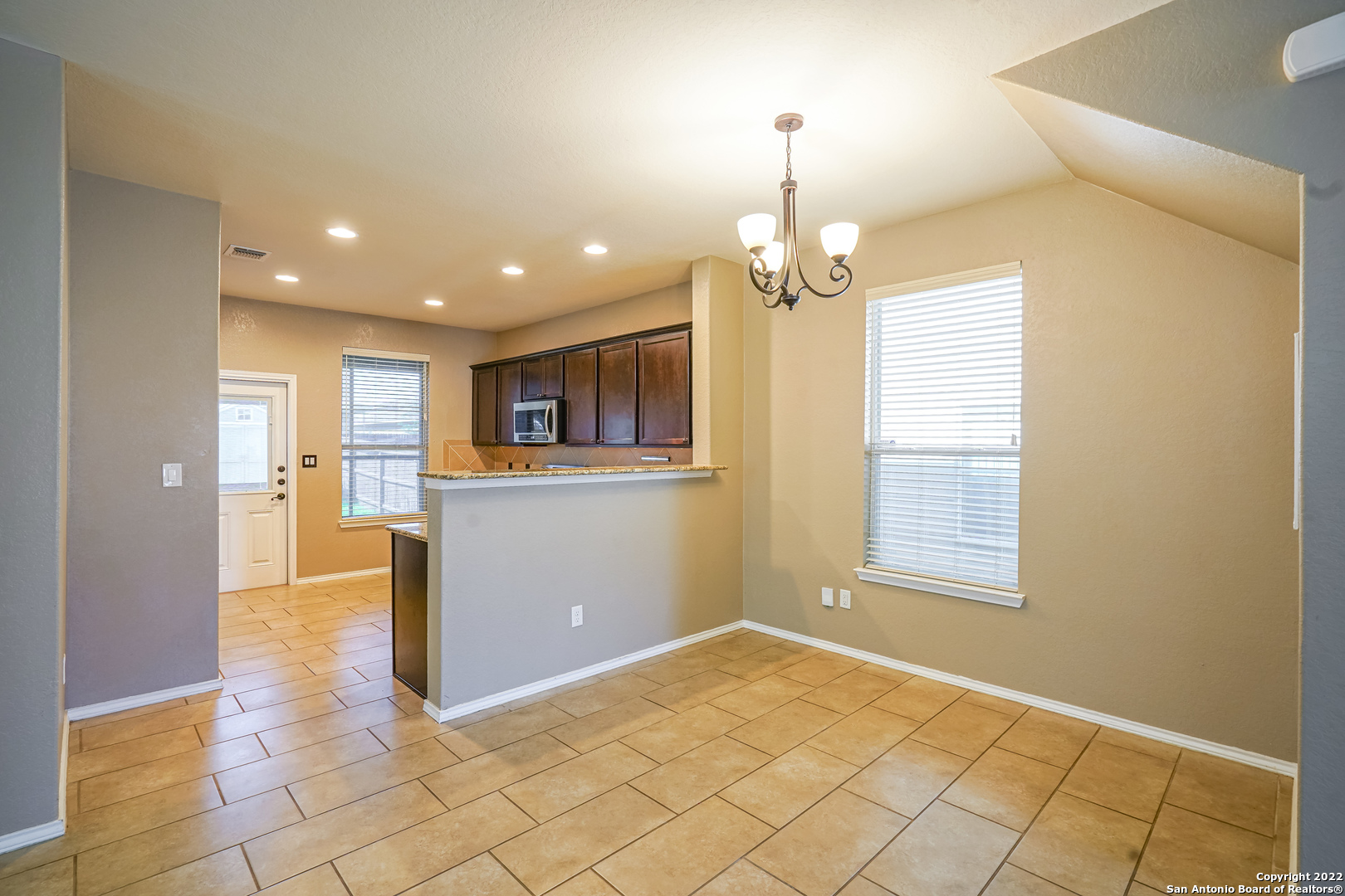 425 Auburn Park Selma TX 78154