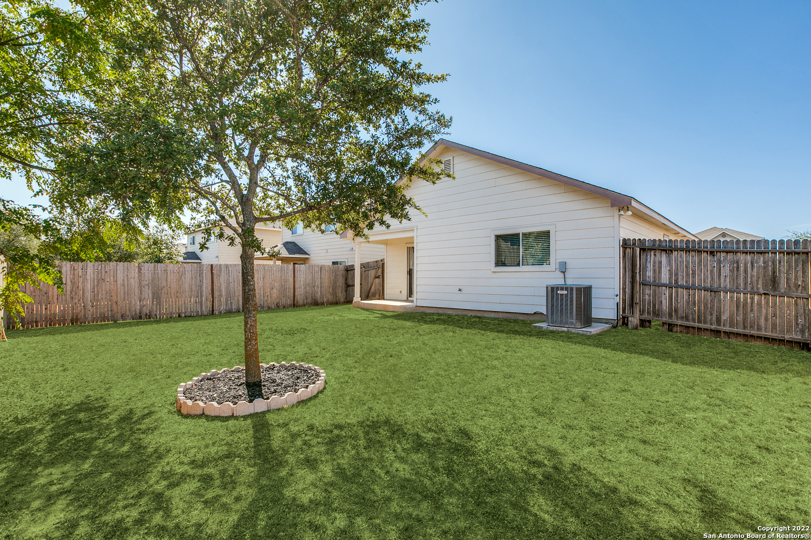 9010 Oakwood Park San Antonio TX 78254