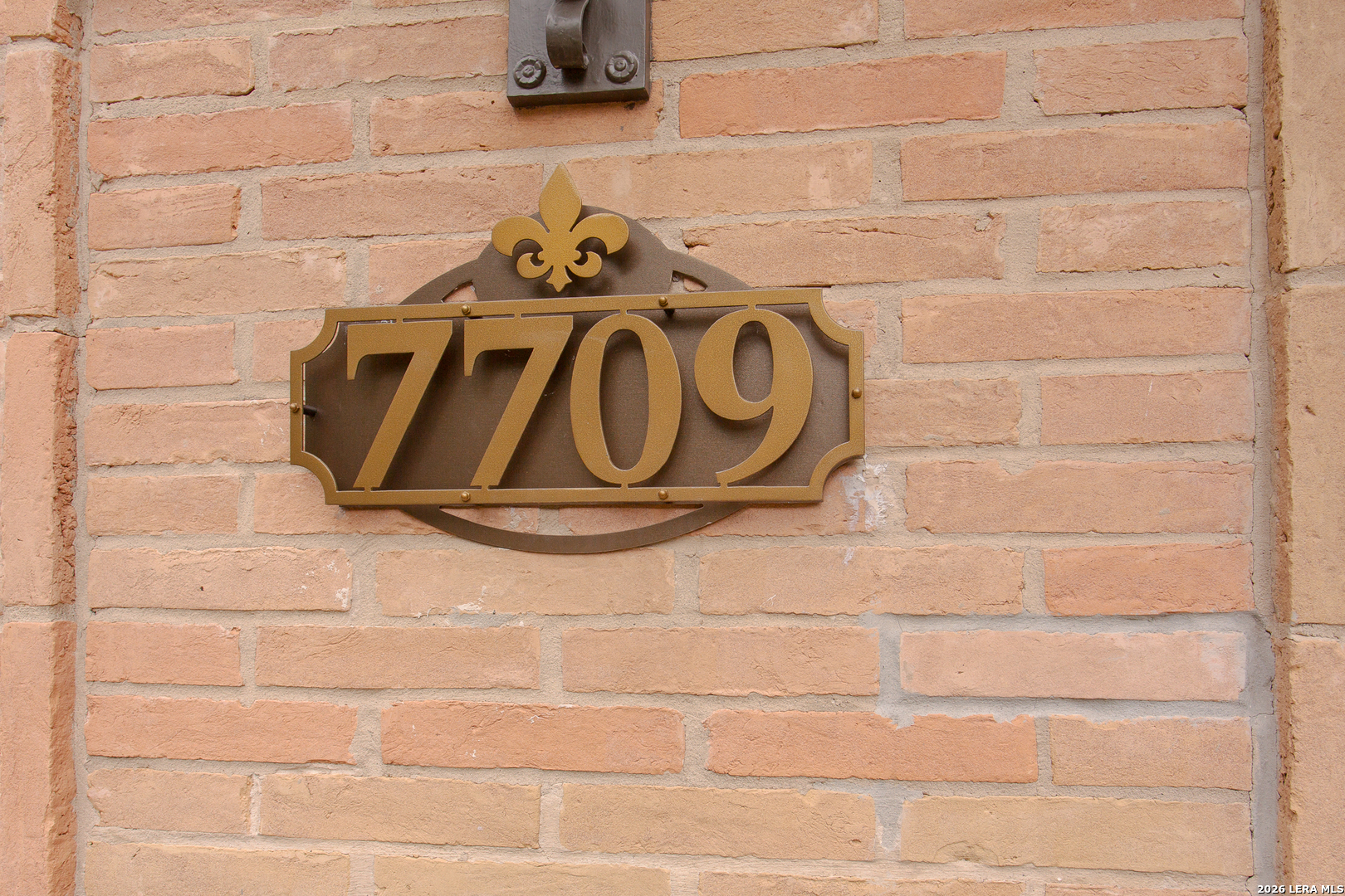 7709 Broadway San Antonio TX 78209