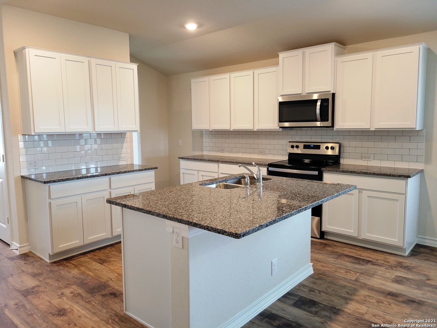 614 Cypress Bayoo Cibolo TX 78108