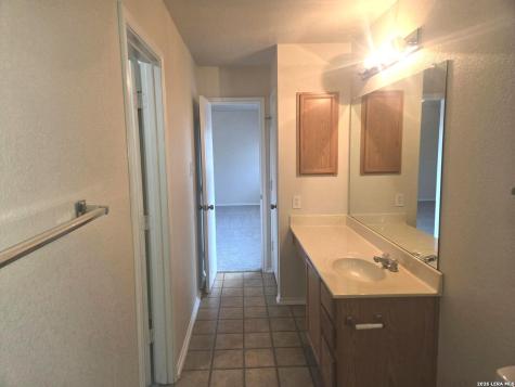 6515 Kestrel Lane San Antonio TX 78233