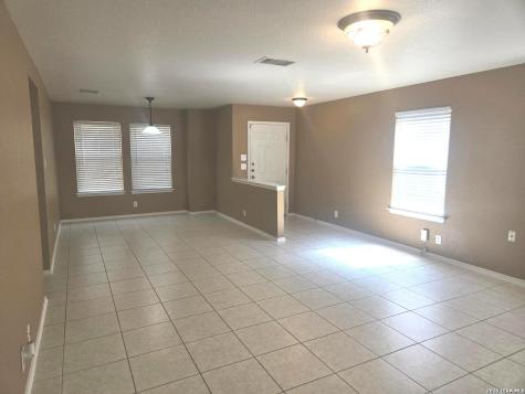 6515 Kestrel Lane San Antonio TX 78233