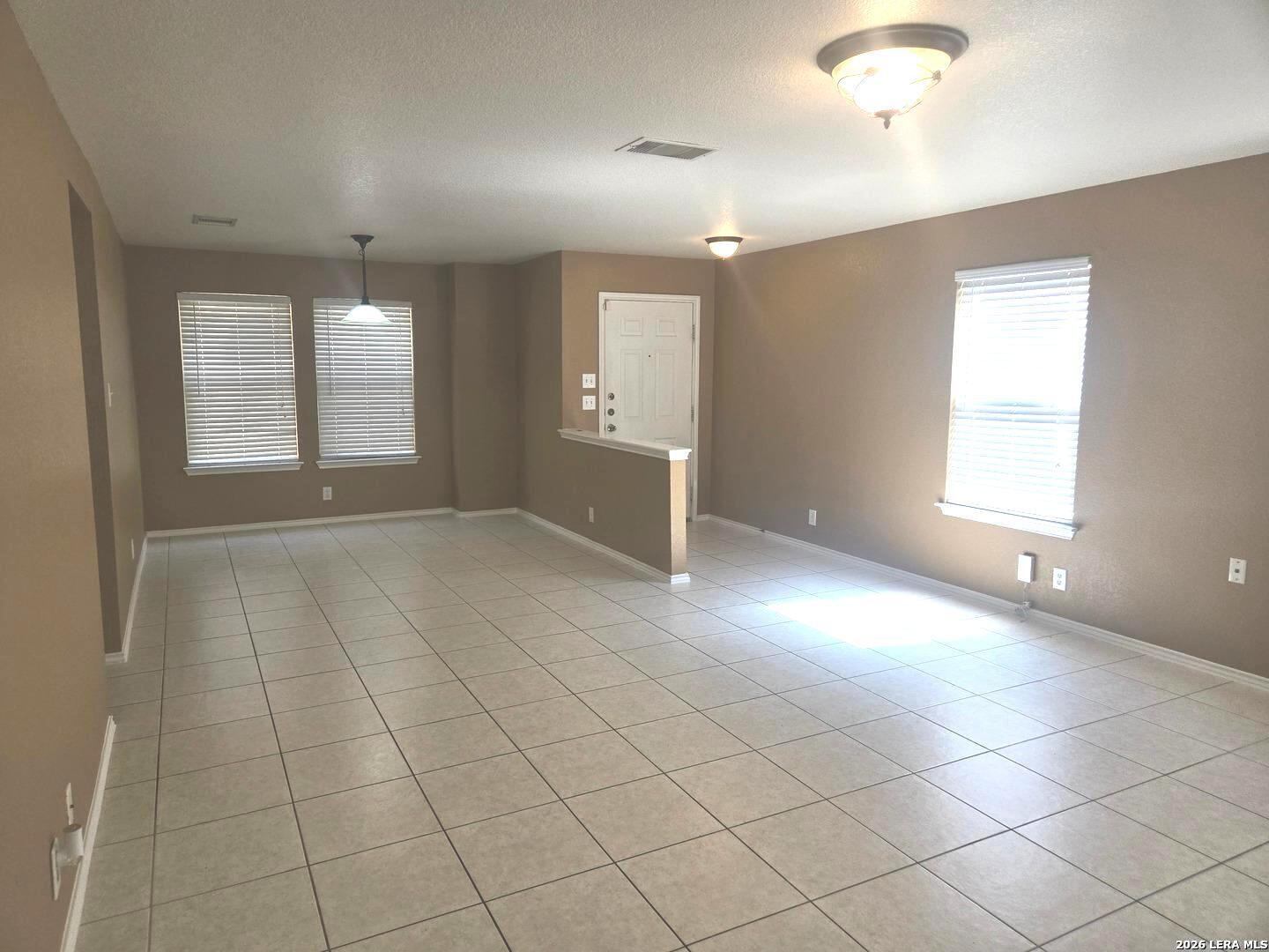 6515 Kestrel Lane San Antonio TX 78233