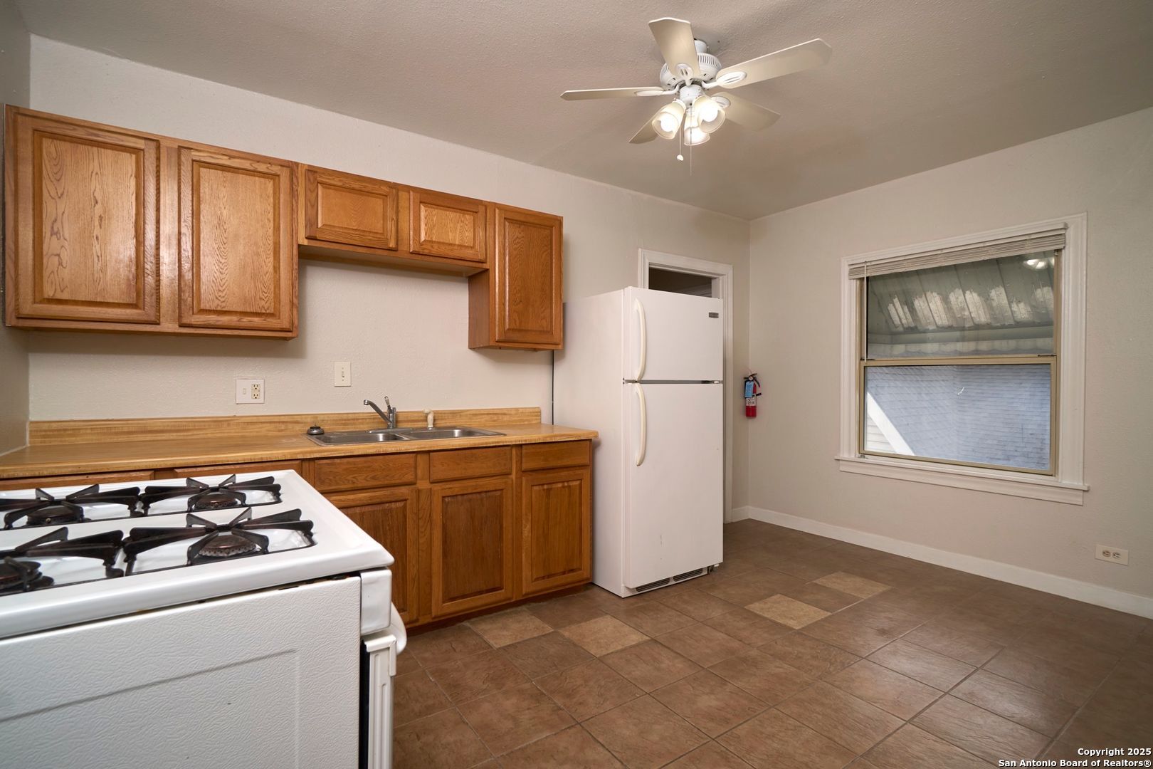 137 Norwood San Antonio TX 78212