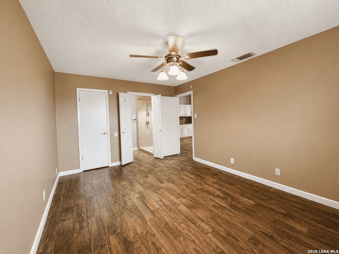 6506 Forest Grove San Antonio TX 78240