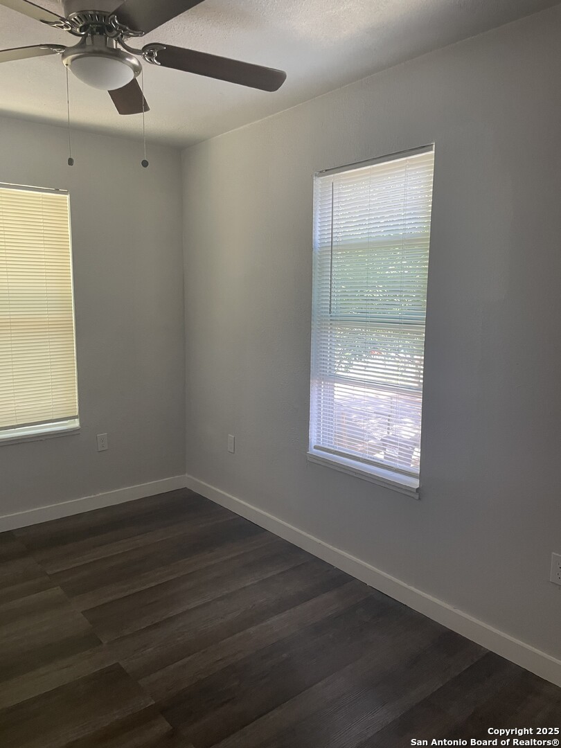 4818 Monterey Street San Antonio TX 78237