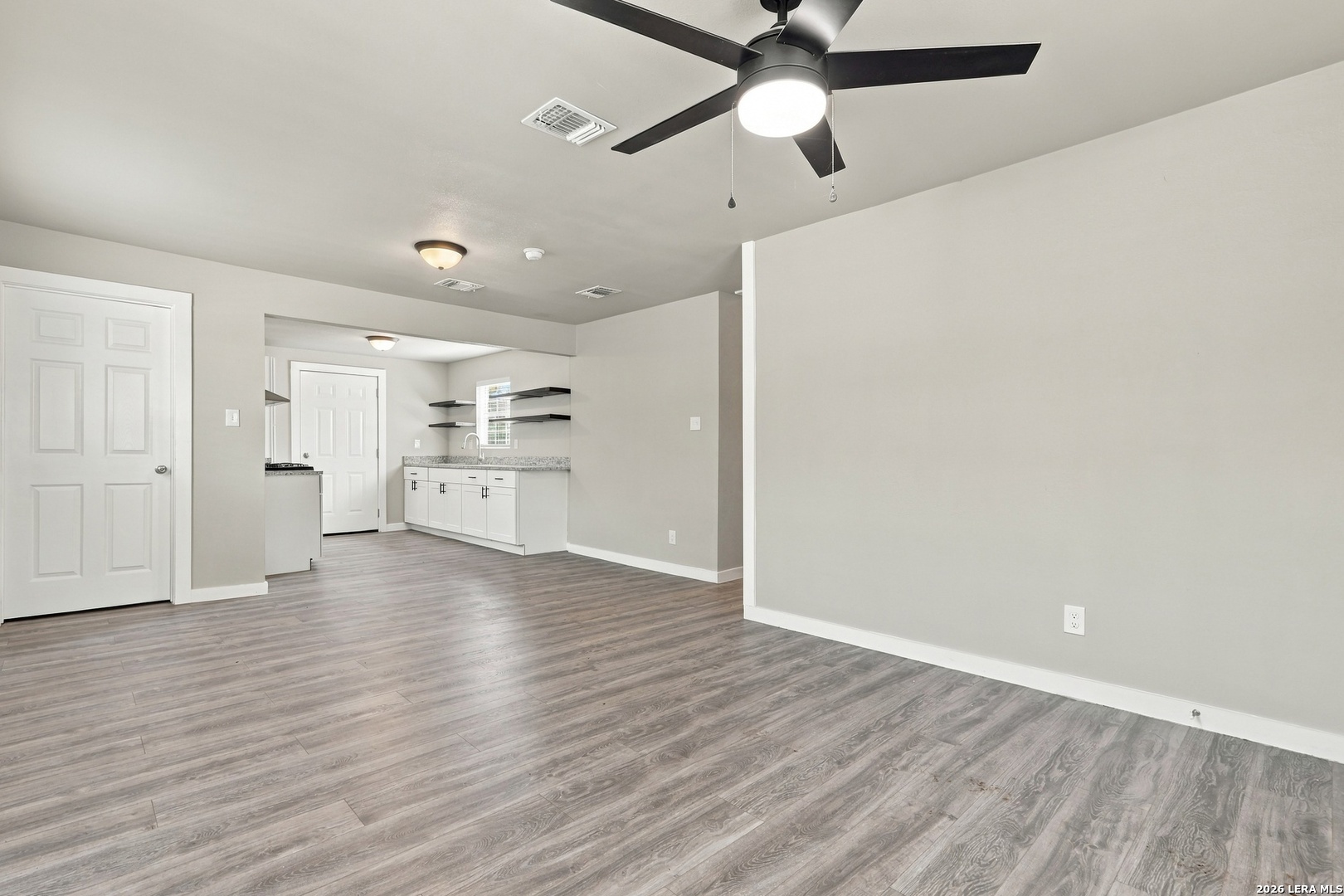 606 S San Joaquin Avenue San Antonio TX 78237