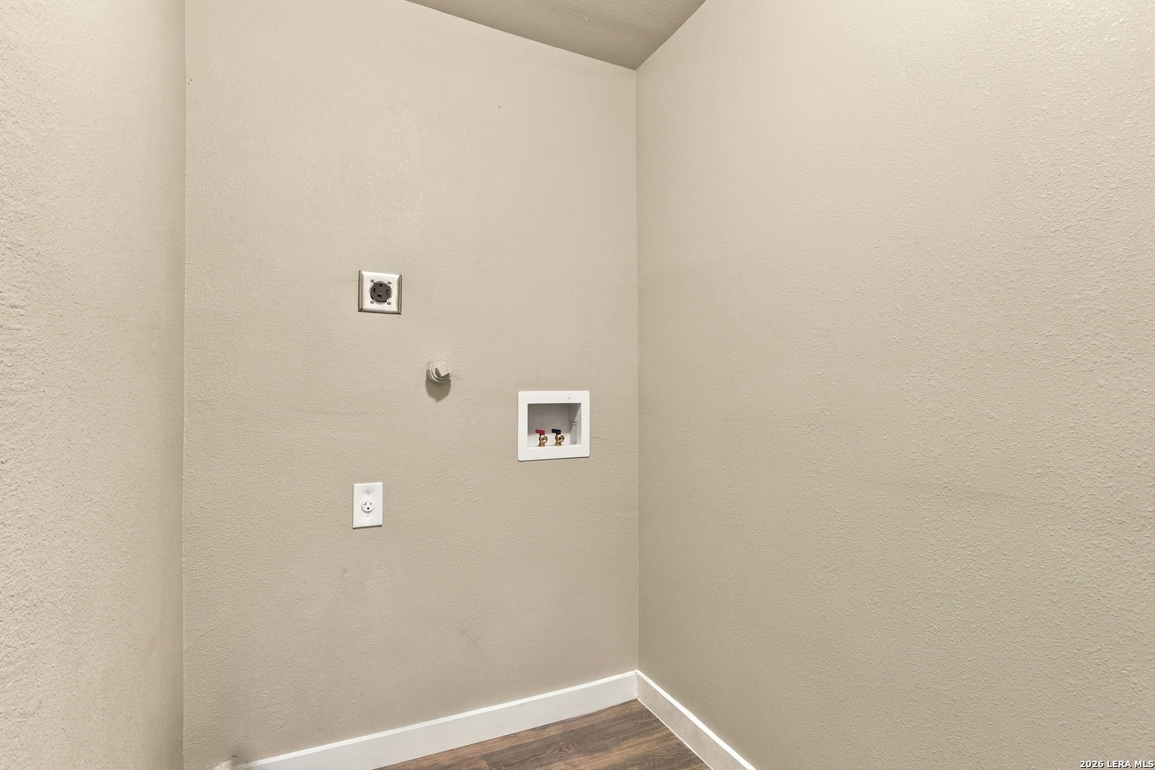 606 S San Joaquin Avenue San Antonio TX 78237
