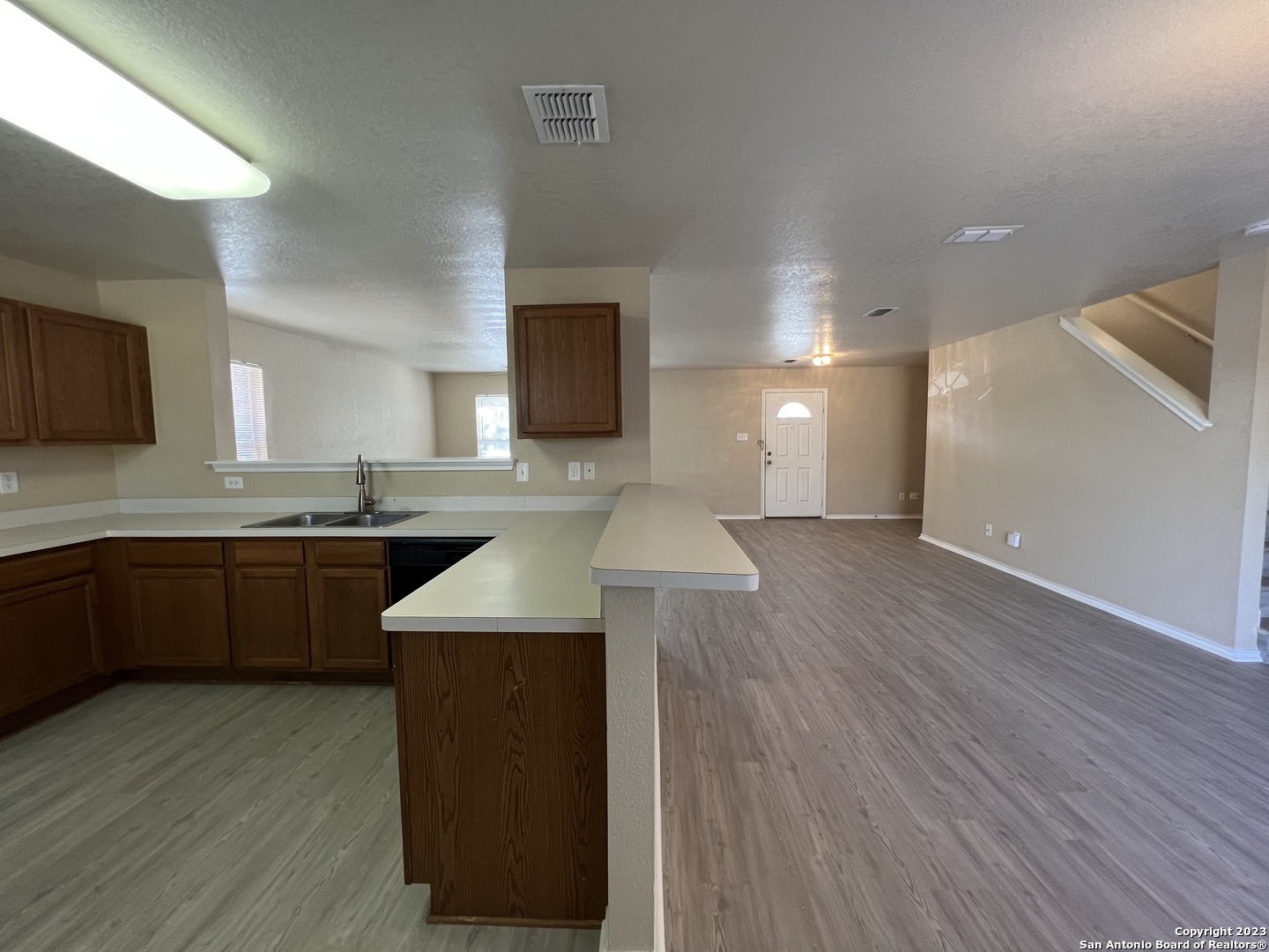 9111 Sycamore Cove San Antonio TX 78245