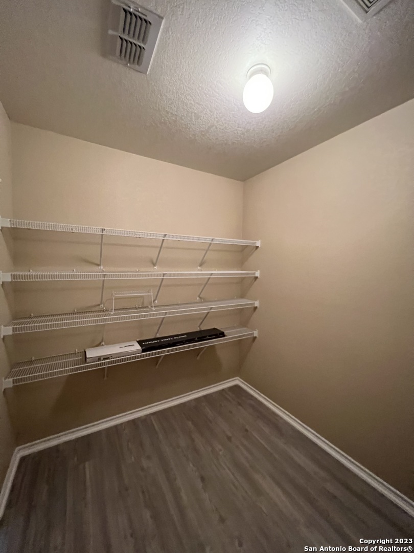 9111 Sycamore Cove San Antonio TX 78245