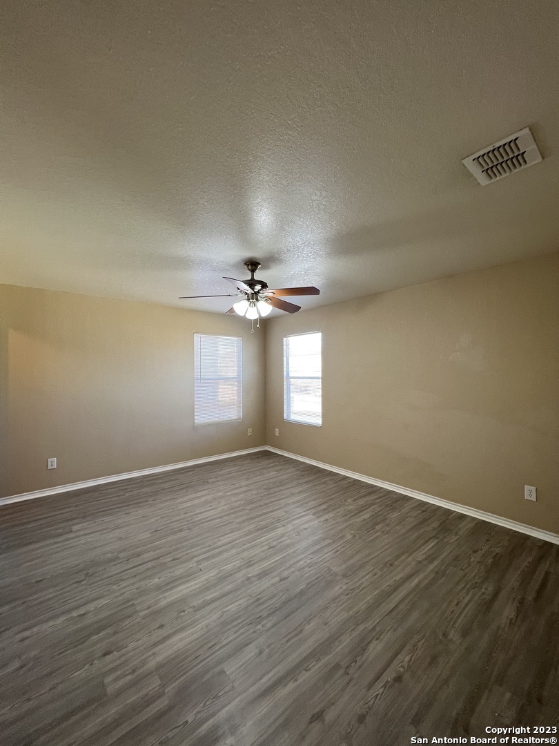 9111 Sycamore Cove San Antonio TX 78245