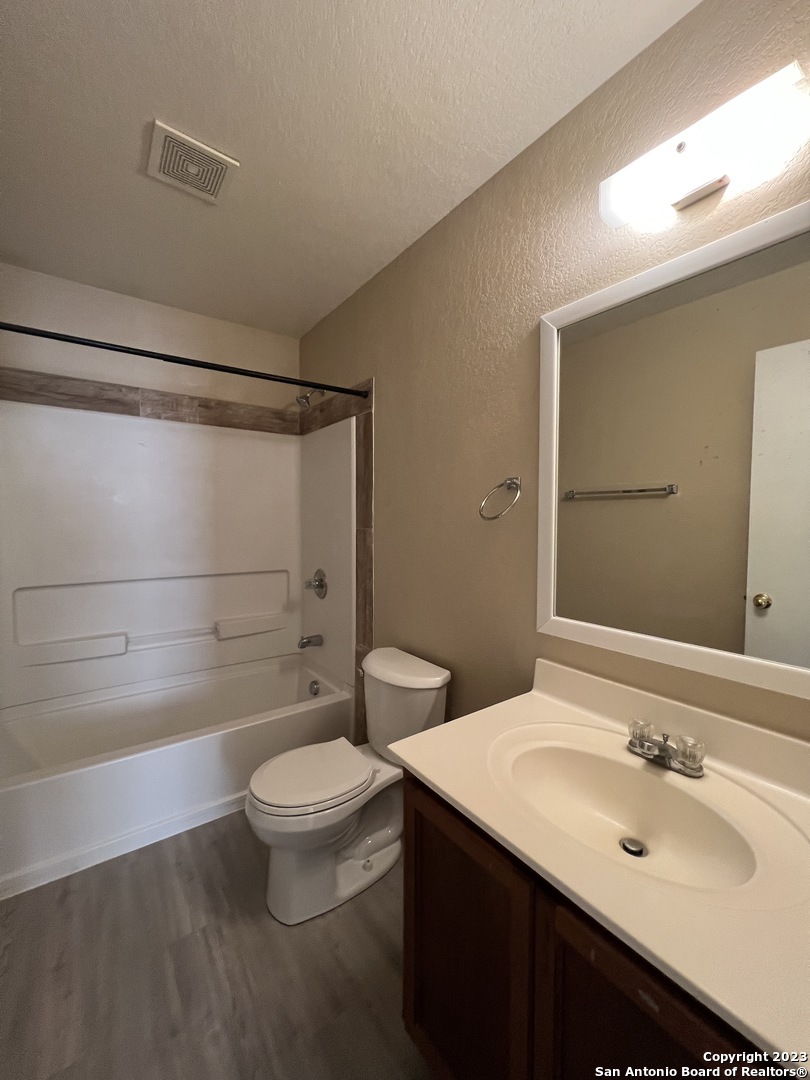 9111 Sycamore Cove San Antonio TX 78245